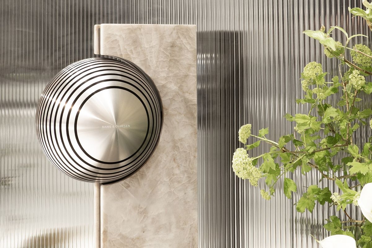 bang&olufsen